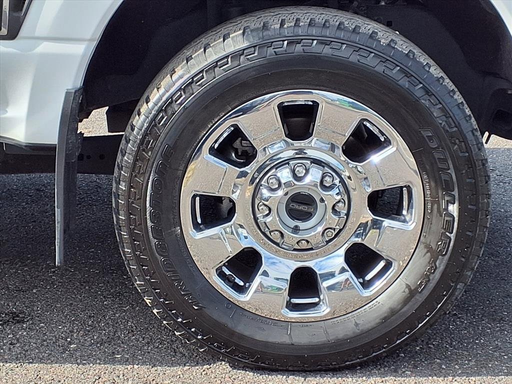 Used 2023 Ford F250 Lariat w/ Chrome Package image 9