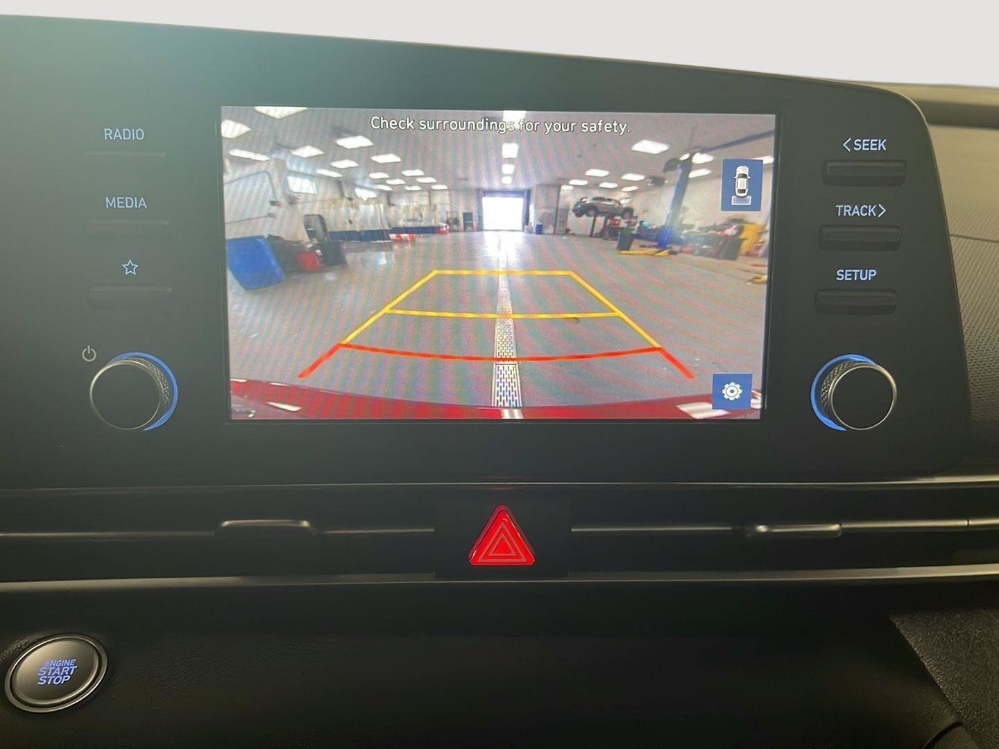 Certified 2023 Hyundai Elantra SEL FWD image 25