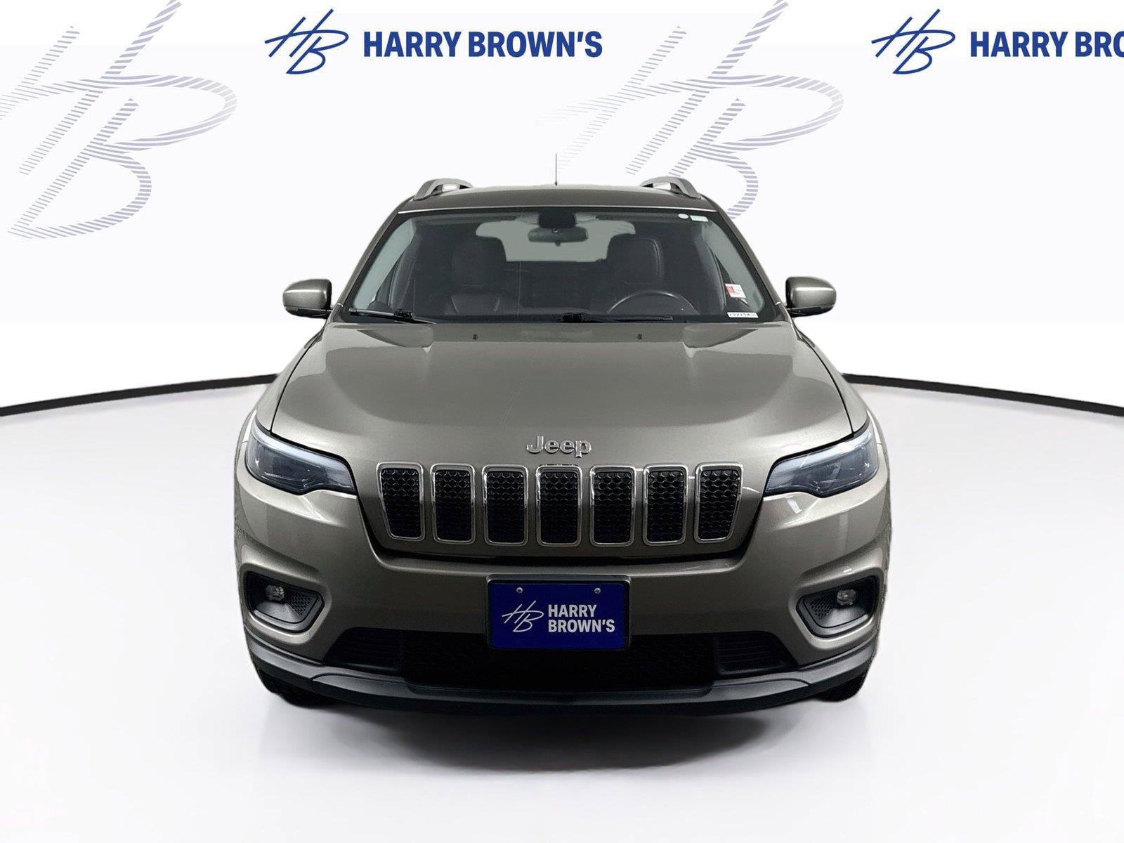 Used 2019 Jeep Cherokee Latitude Plus w/ Cold Weather Group AWD/4WD image 25