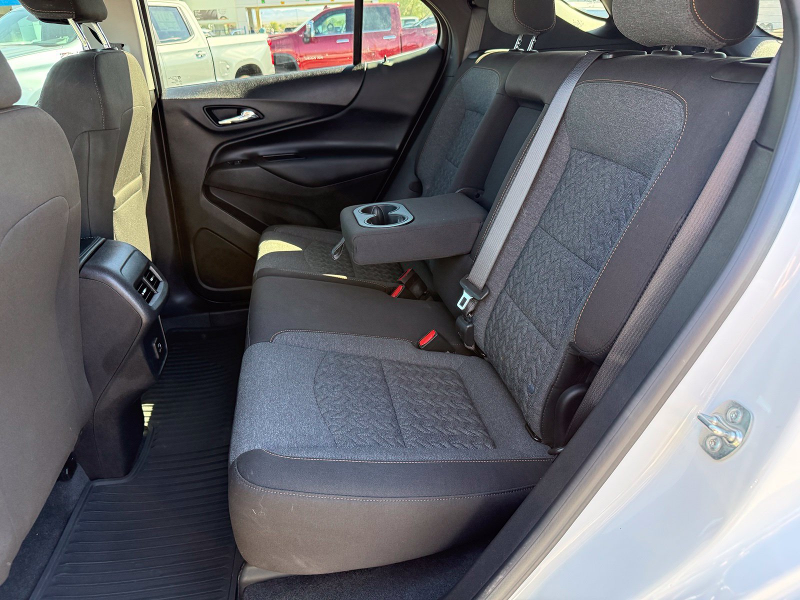 Certified 2024 Chevrolet Equinox LT FWD image 34
