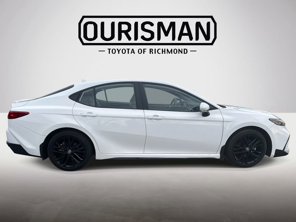 Certified 2025 Toyota Camry SE w/ Convenience Package image 8