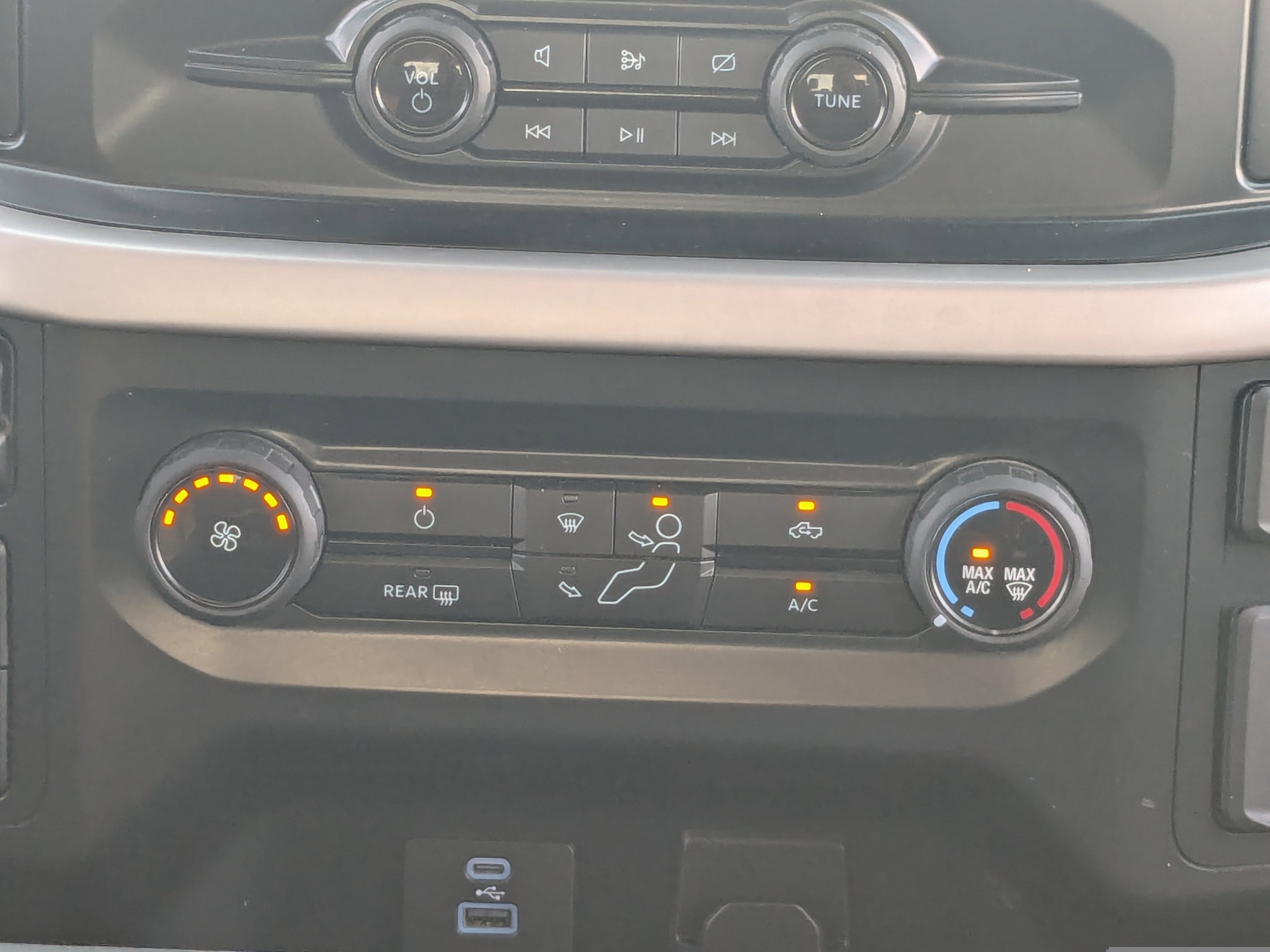 Used 2023 Ford F150 XLT image 19