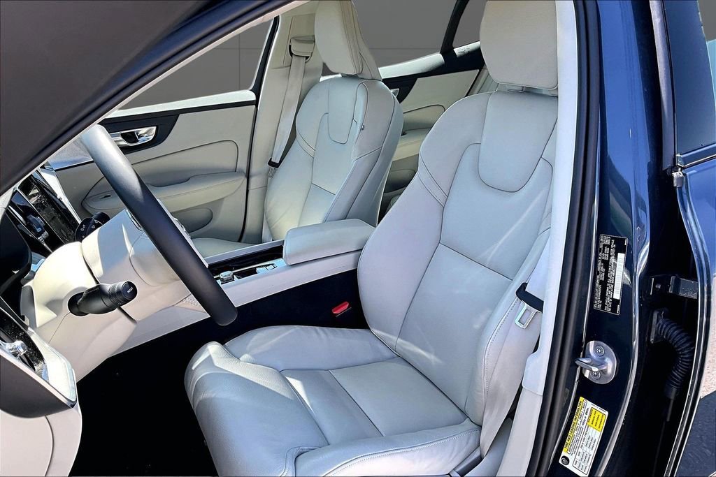Used 2024 Volvo S60 B5 Ultimate w/ Climate Package image 25