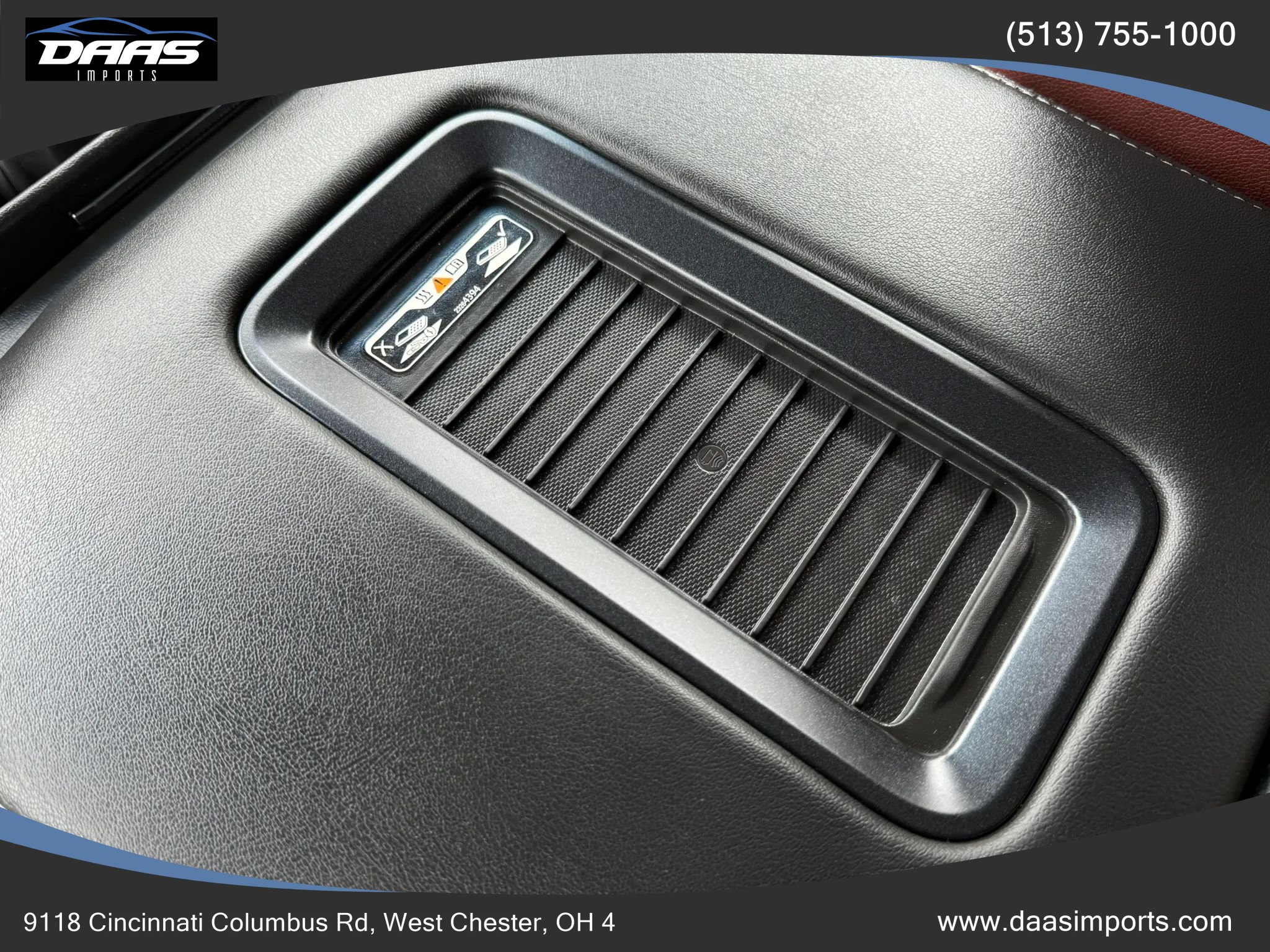 Used 2019 Chevrolet Suburban Premier w/ Premier Plus Edition AWD/4WD image 66