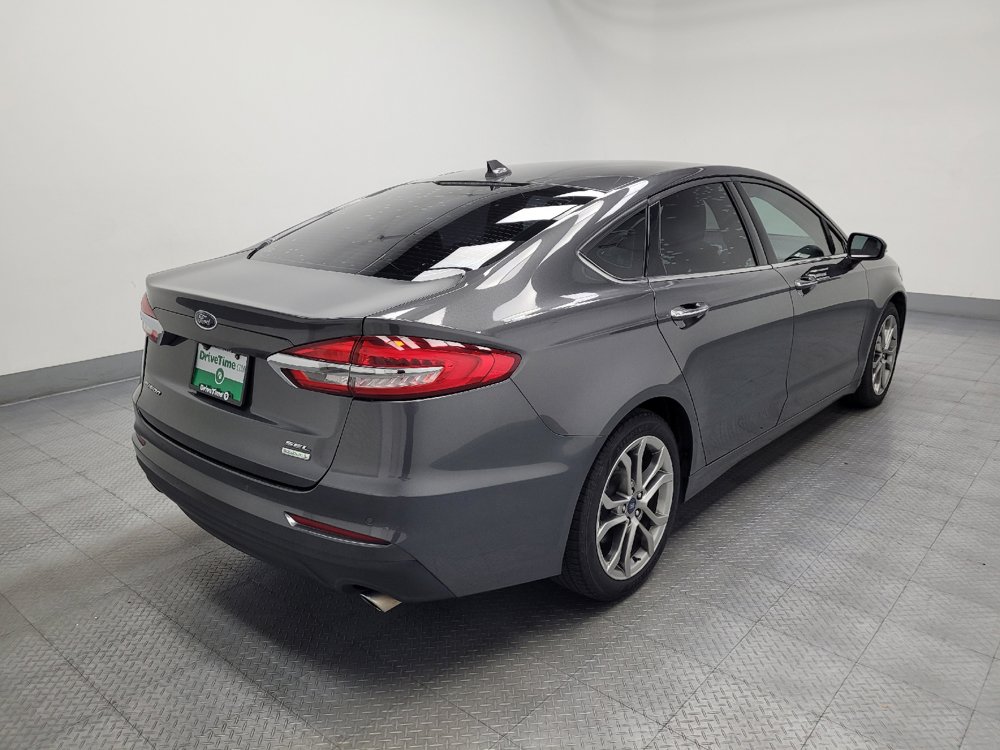Used 2020 Ford Fusion SEL FWD image 9