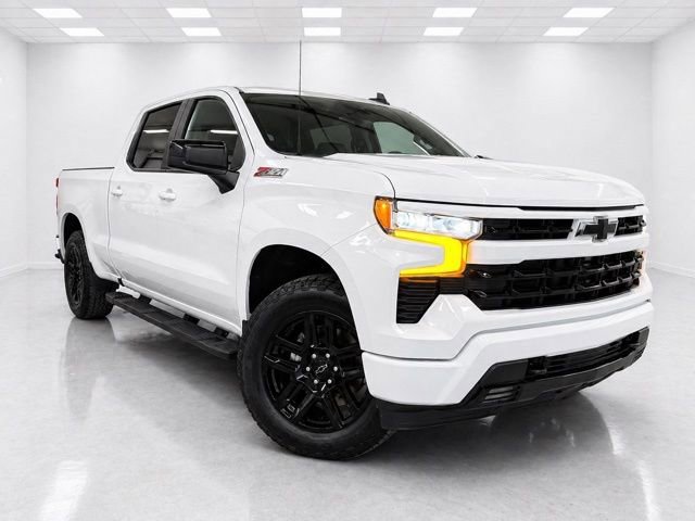 Used 2024 Chevrolet Silverado 1500 RST w/ True North Edition Plus AWD/4WD image 2