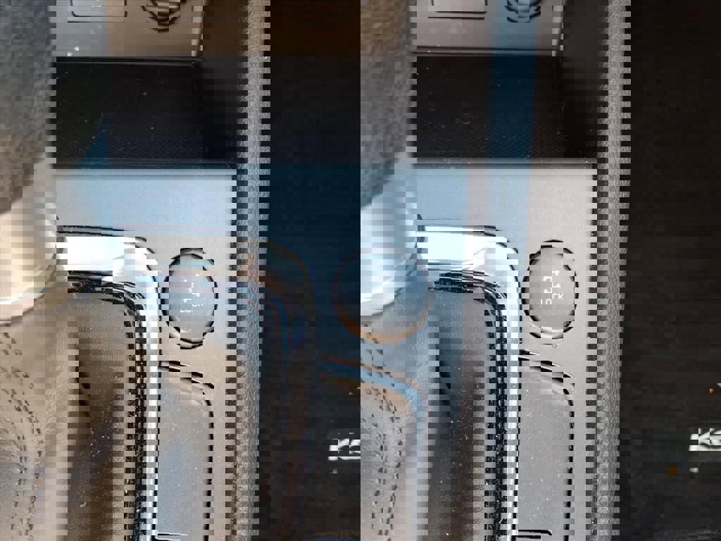 Used 2022 Hyundai Kona SEL image 15