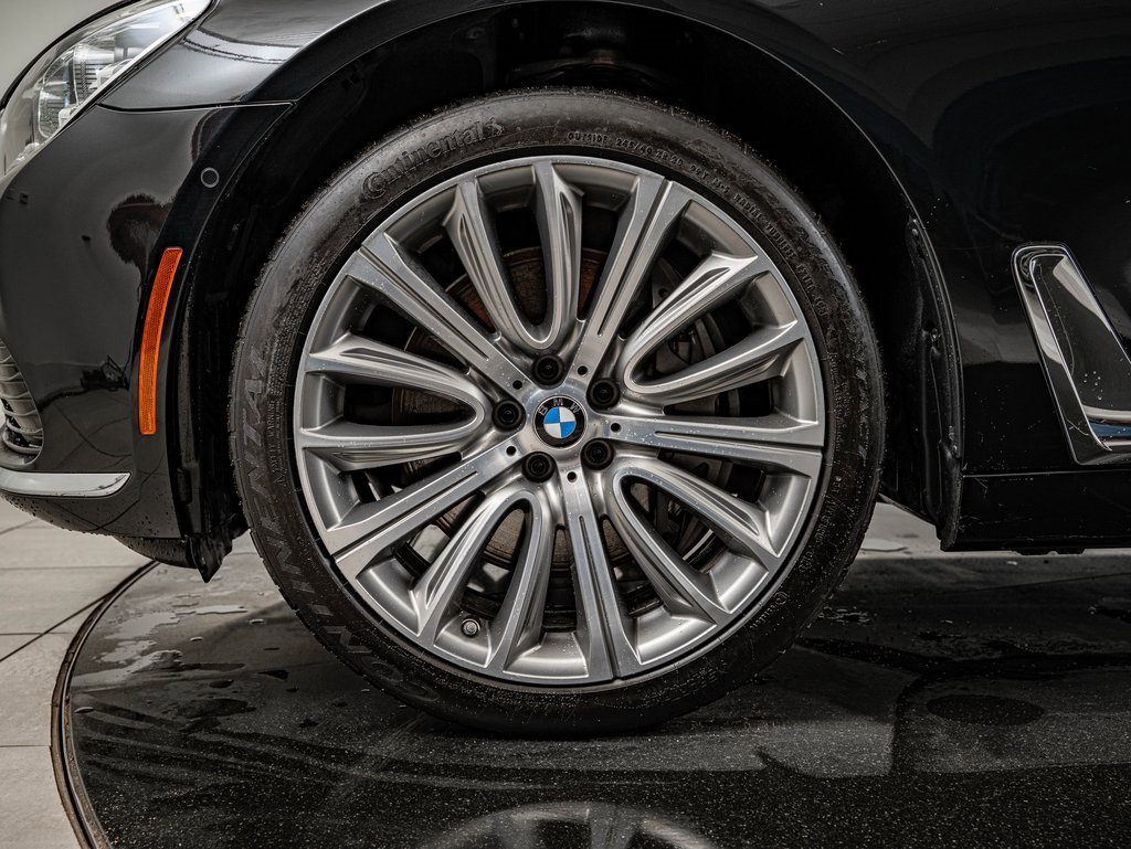 Used 2018 BMW 750i 750i image 13