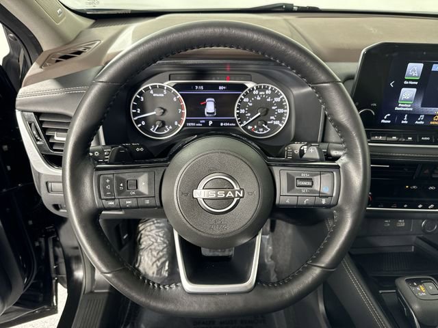 Used 2022 Nissan Rogue SL w/ SL Premium Package image 12