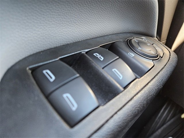 Used 2023 Chevrolet Equinox LT image 30