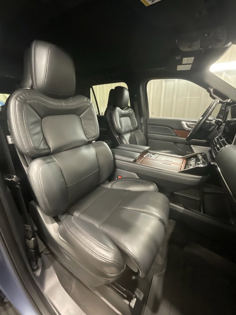 Used 2022 Lincoln Navigator L Reserve image 15