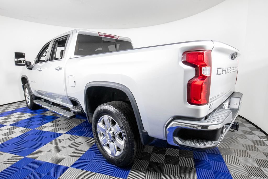 Used 2020 Chevrolet Silverado 2500 LTZ w/ LTZ Plus Package image 6