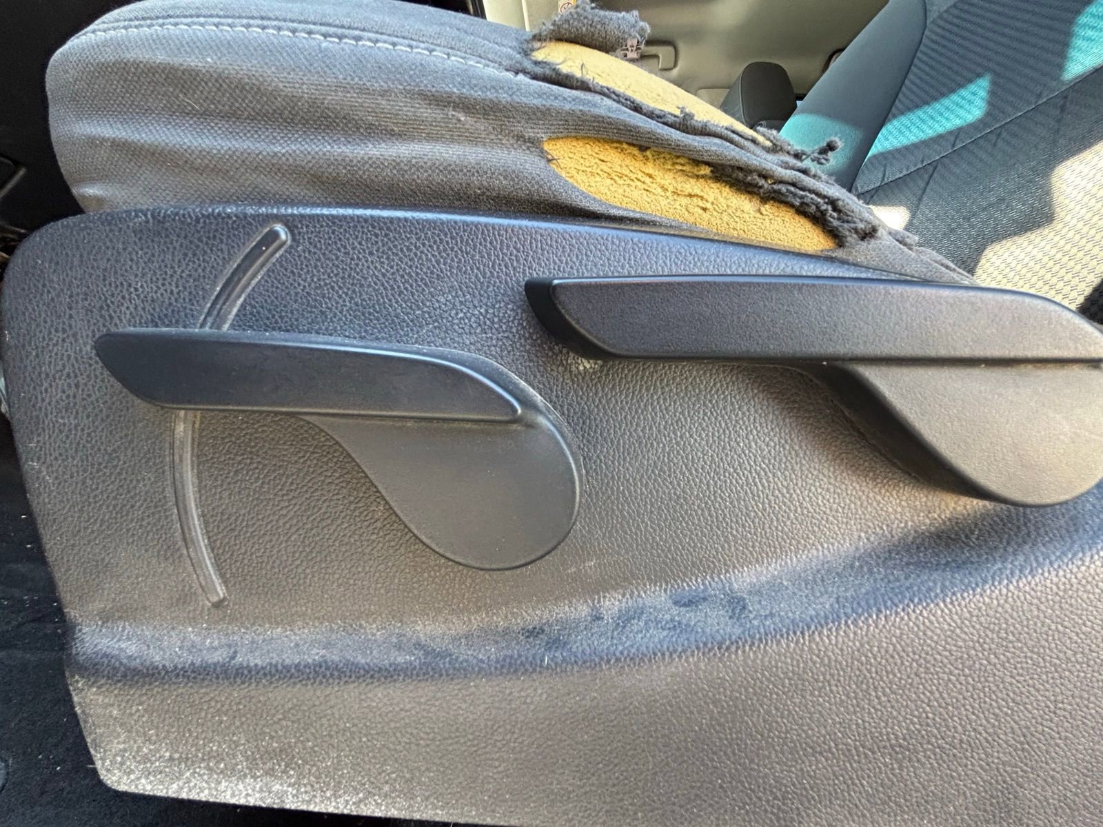 Used 2015 GMC Sierra 2500 SLE image 11