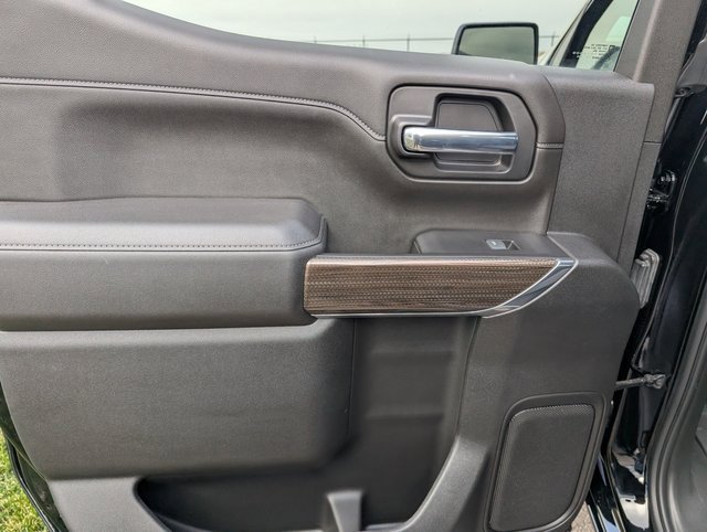 Used 2022 Chevrolet Silverado 1500 RST w/ Rally Edition image 12