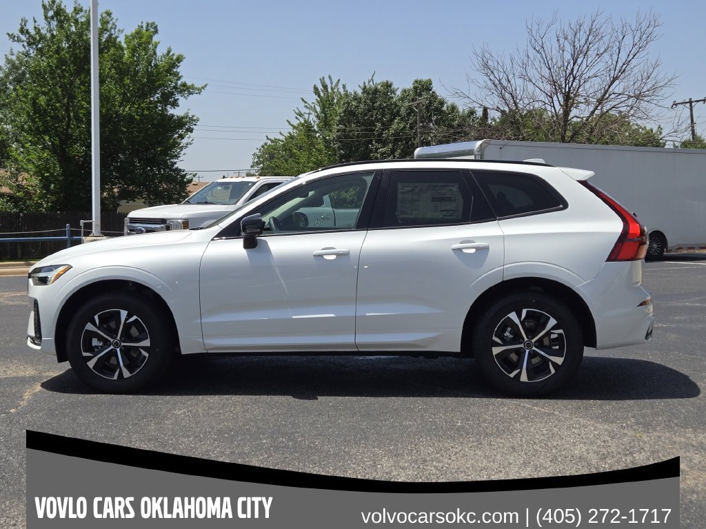 New 2026 Volvo XC60 B5 Core AWD/4WD image 3