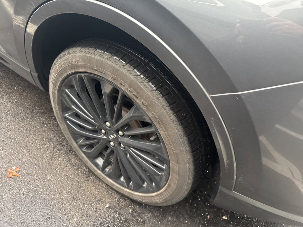 Used 2023 Lincoln Corsair Reserve w/ Equipment Group 201A image 7