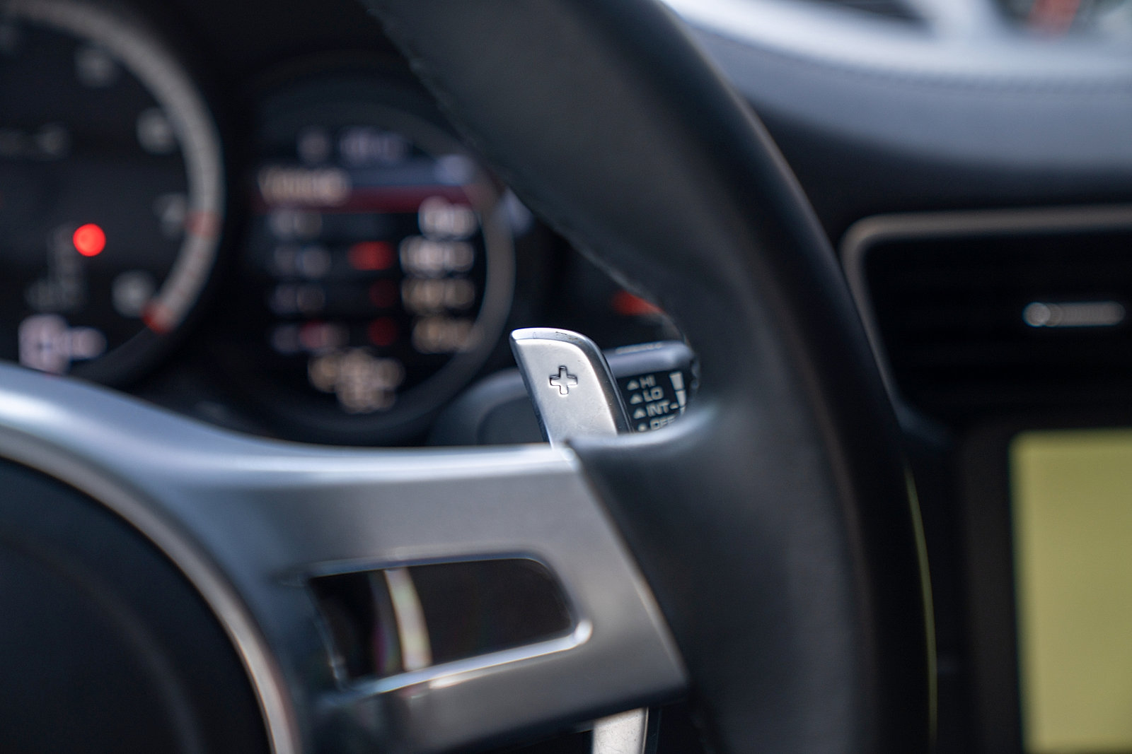 Certified 2015 Porsche 911 Turbo image 8