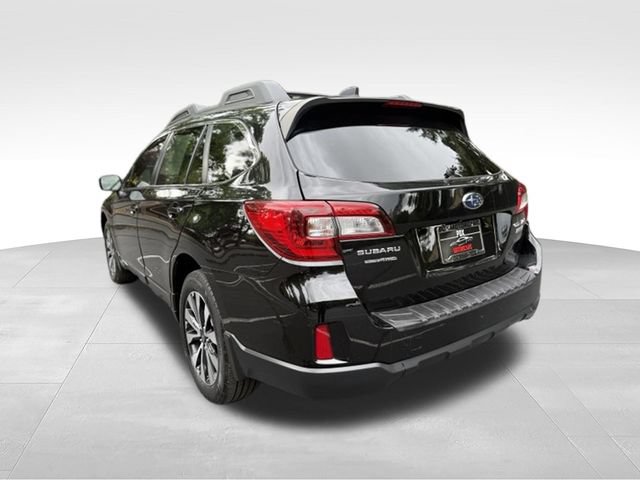 Used 2016 Subaru Outback 2.5i Limited AWD/4WD image 3