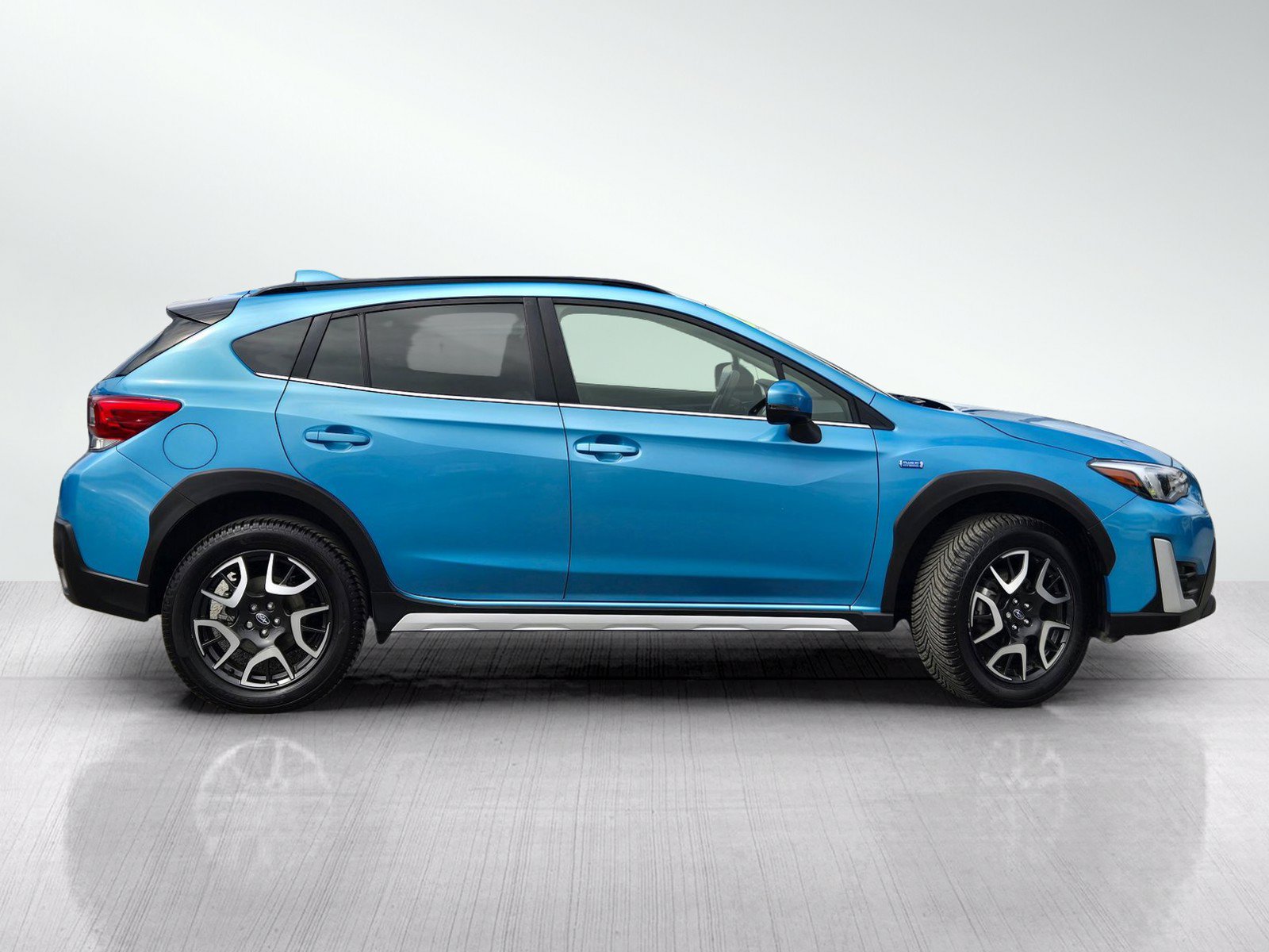 Certified 2023 Subaru Crosstrek Hybrid AWD/4WD image 3