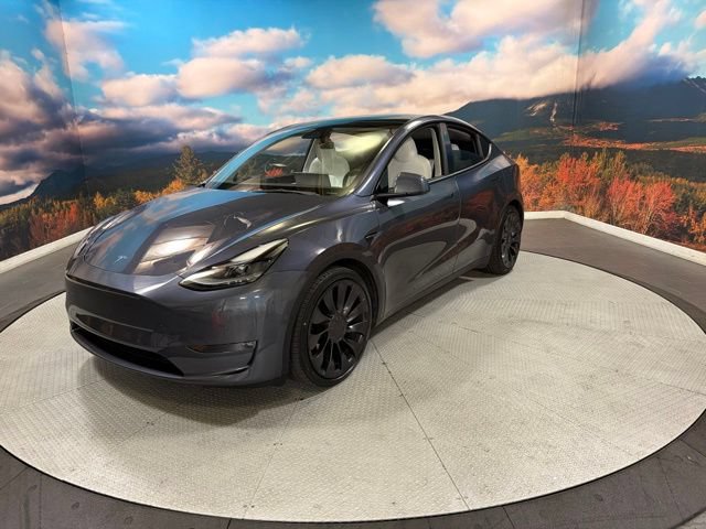 Used 2022 Tesla Model Y Performance AWD/4WD image 4