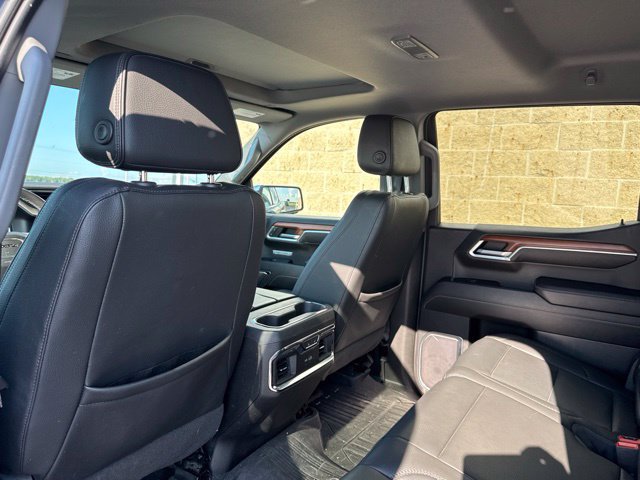 Used 2023 GMC Sierra 1500 Denali w/ Denali Reserve Package AWD/4WD image 13
