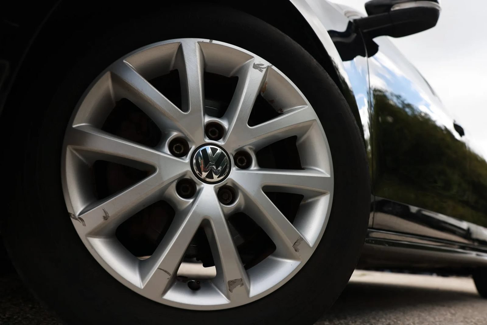 Used 2012 Volkswagen Jetta SE FWD image 24