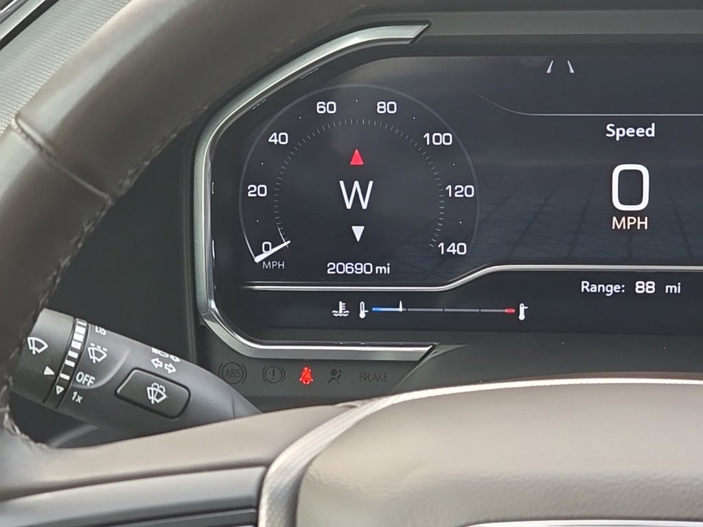 Used 2025 GMC Sierra 3500 Denali w/ Denali Reserve Package image 12