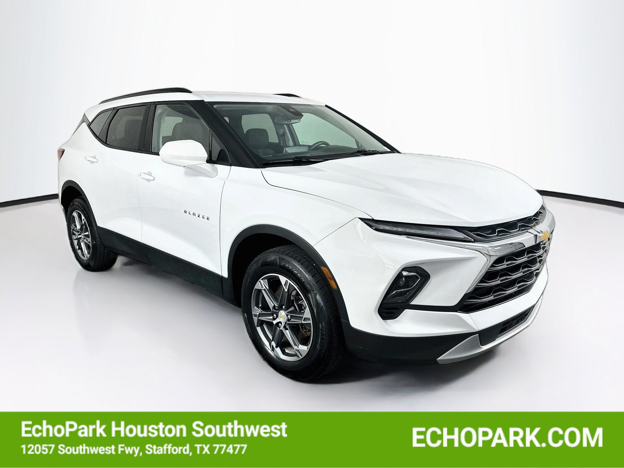 Used 2024 Chevrolet Blazer LT w/ Convenience Package FWD image 1
