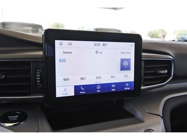 Used 2022 Ford Explorer XLT w/ Equipment Group 202A AWD/4WD image 22