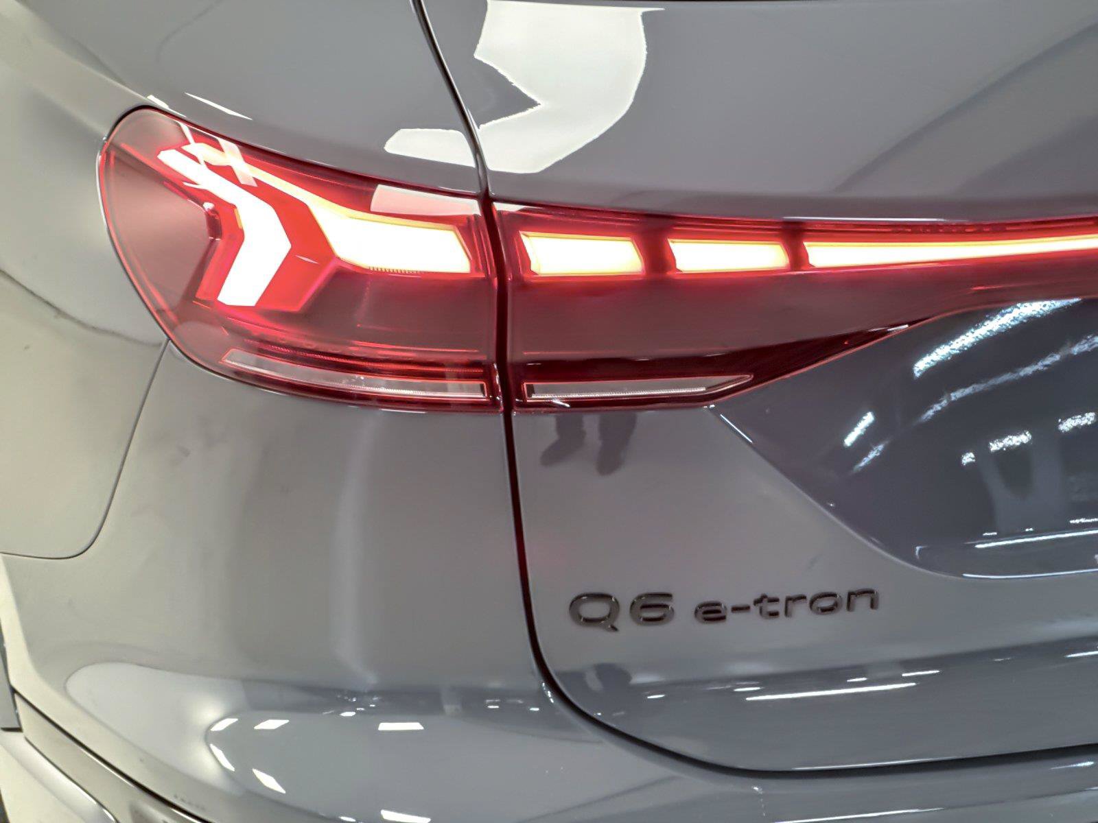 New 2027 Audi Q6 e-tron Premium Plus AWD/4WD image 26