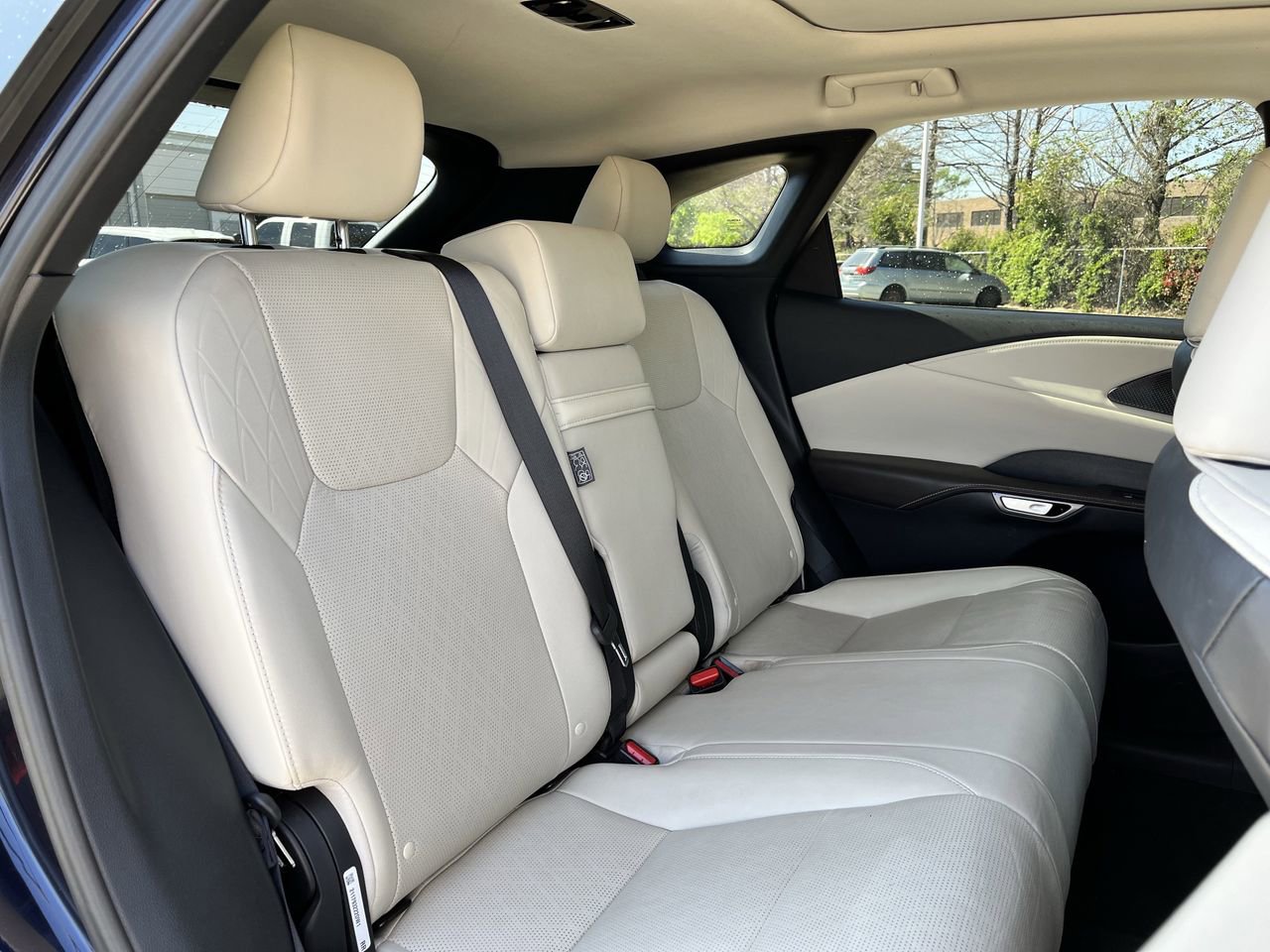Used 2023 Lexus RX 350 w/ Accessory Package (2T) image 27