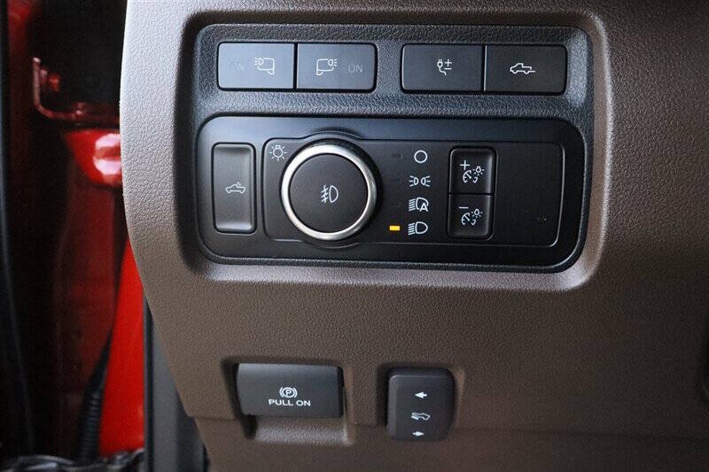 Used 2023 Ford F350 King Ranch w/ FX4 Off-Road Package AWD/4WD image 22