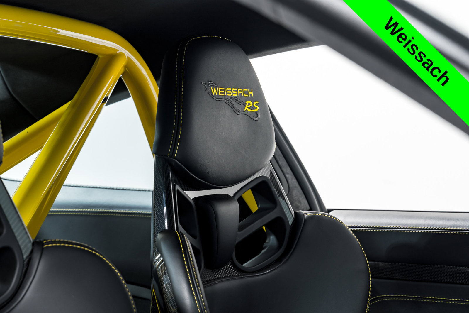 Used 2018 Porsche 911 GT2 RS RWD image 34