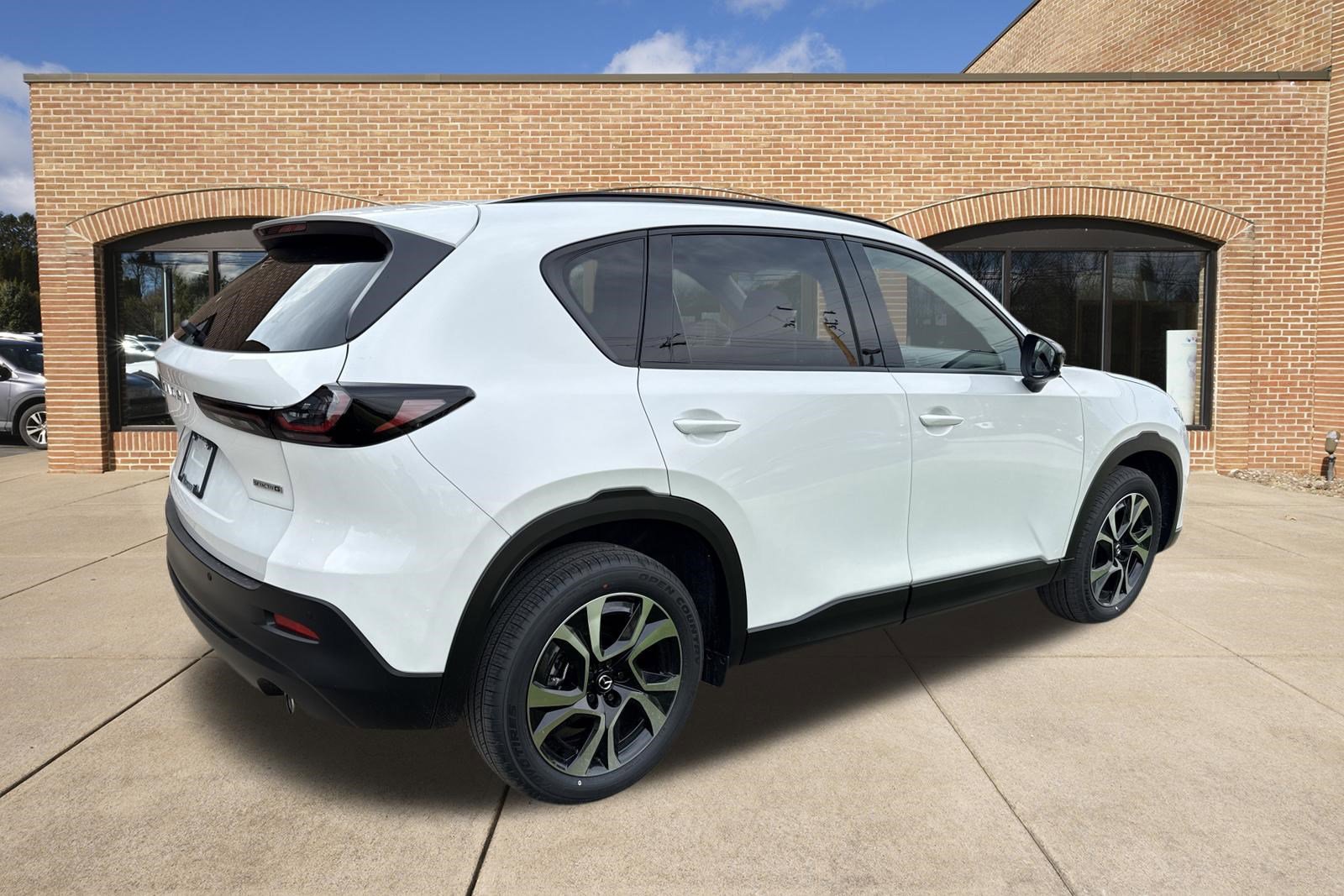 New 2026 MAZDA CX-5 Preferred AWD/4WD image 3