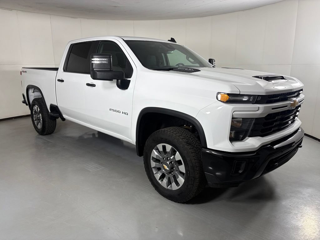 Certified 2025 Chevrolet Silverado 2500 Custom w/ Custom Value Package AWD/4WD image 2