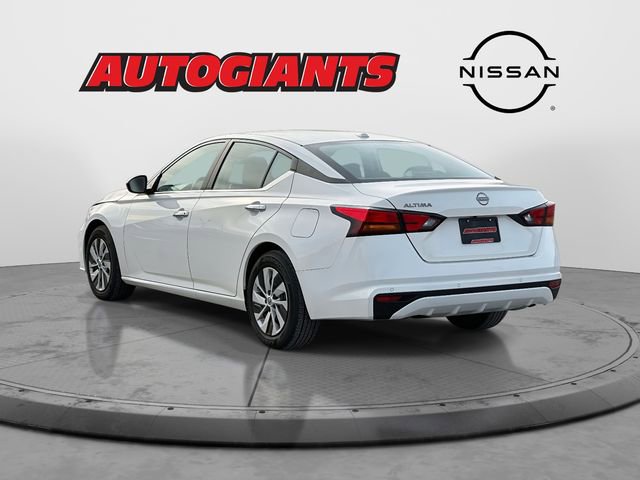 Certified 2025 Nissan Altima 2.5 S image 5