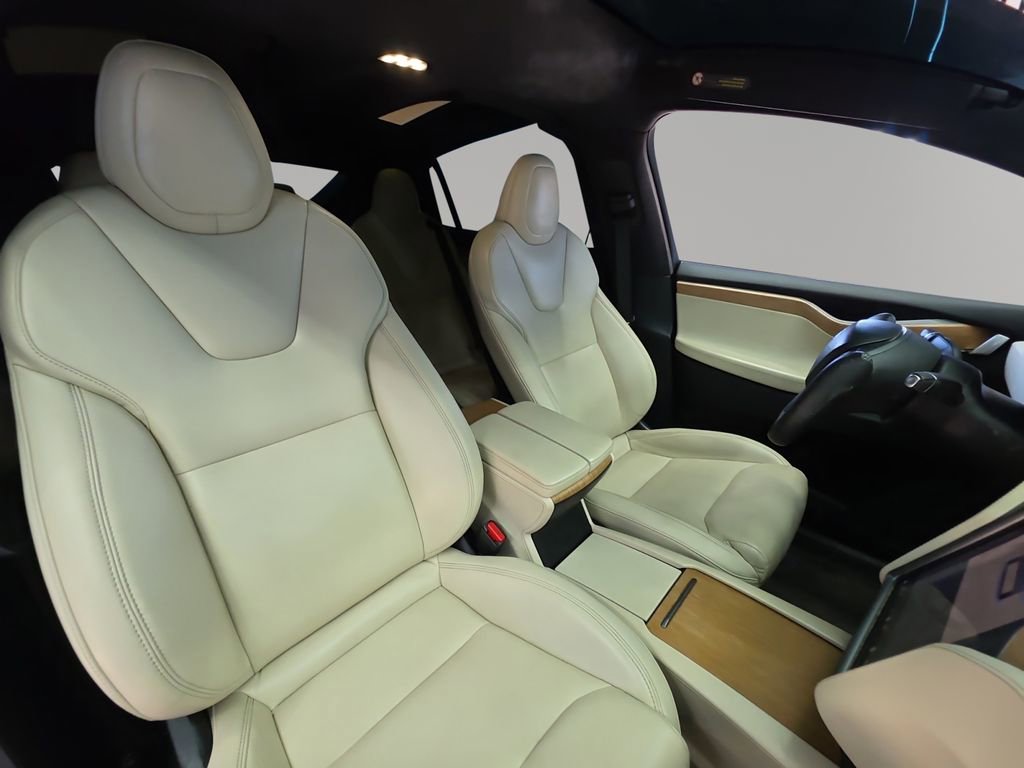 Used 2020 Tesla Model X Performance AWD/4WD image 16