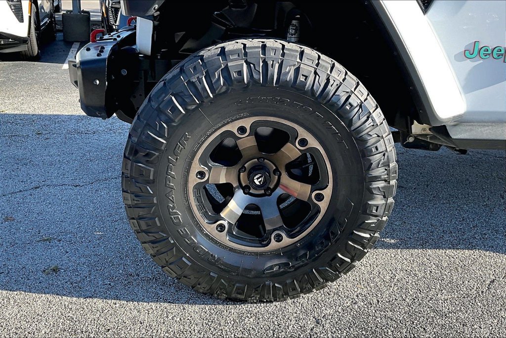 Used 2020 Jeep Wrangler Unlimited Rubicon AWD/4WD image 10