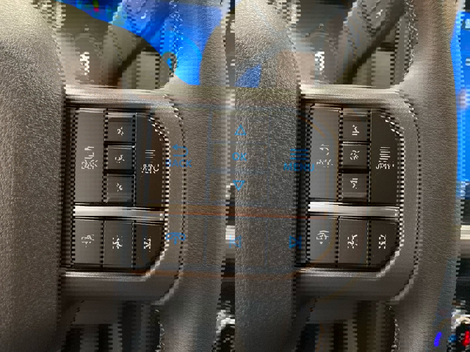 New 2025 Ford F150 XLT w/ Equipment Group 302A MID image 27