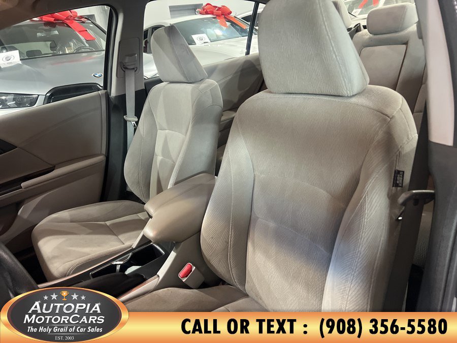 Used 2013 Honda Accord EX image 9