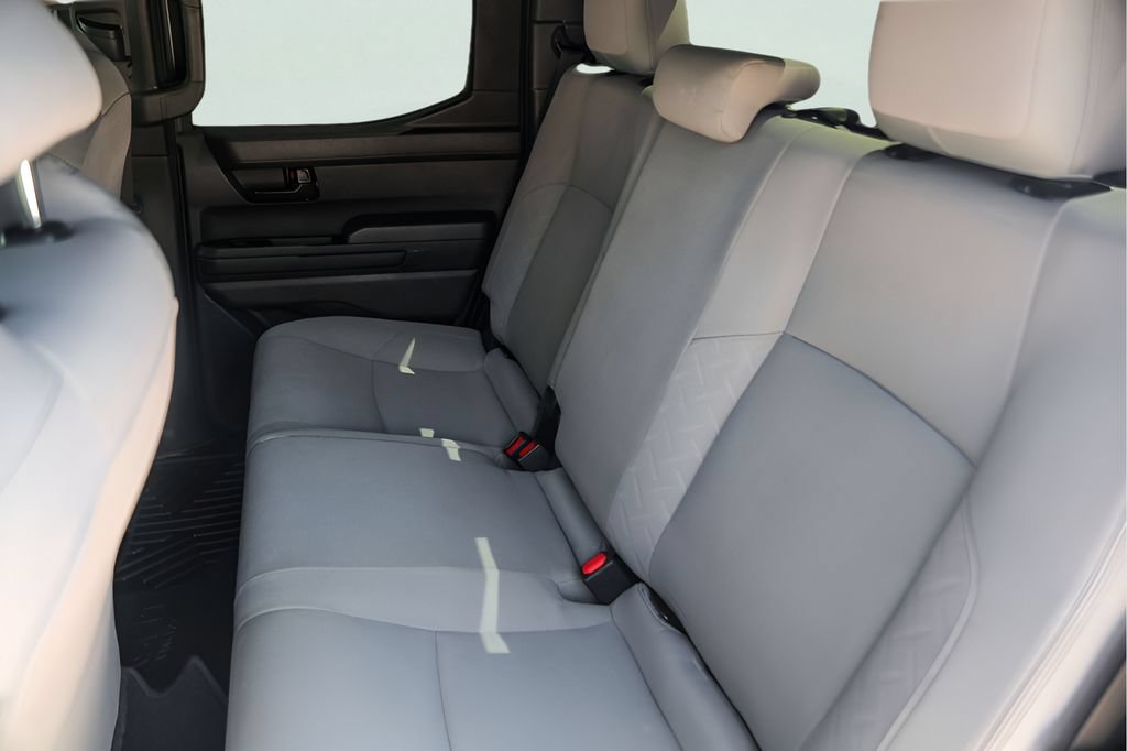 Used 2024 Toyota Tacoma SR5 AWD/4WD image 27