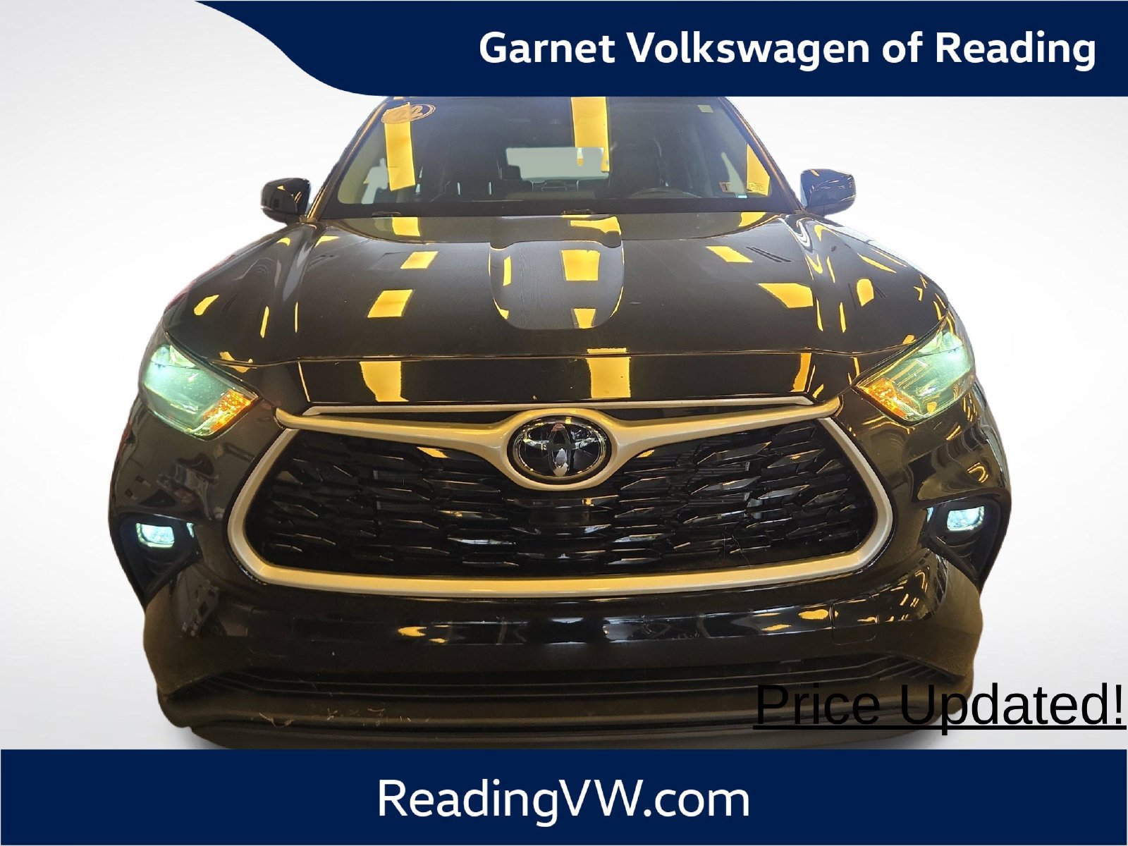 Used 2022 Toyota Highlander XLE AWD/4WD image 9