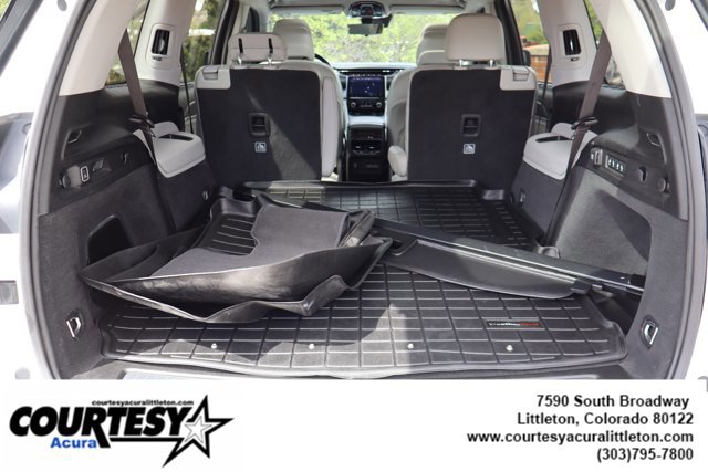 Used 2022 Jeep Grand Cherokee L Overland w/ Luxury Tech Group IV AWD/4WD image 29