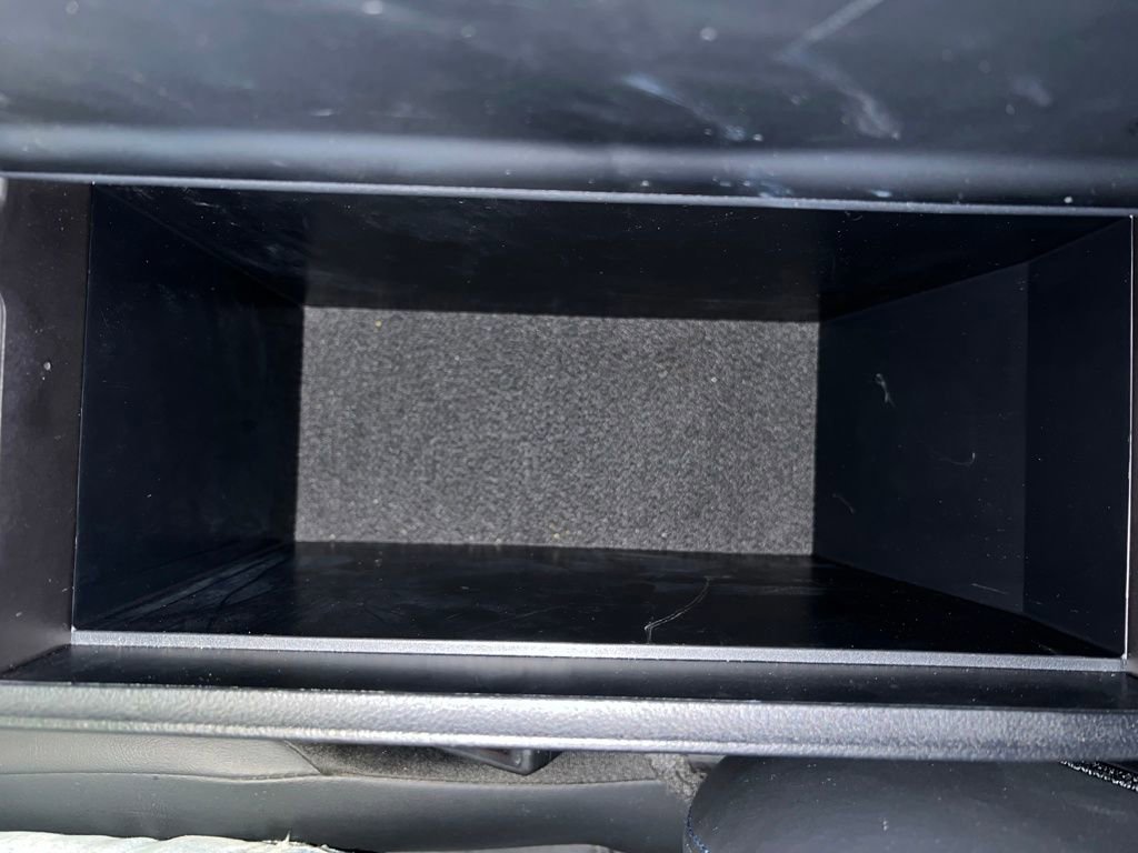 Used 2020 Toyota Prius Limited image 28