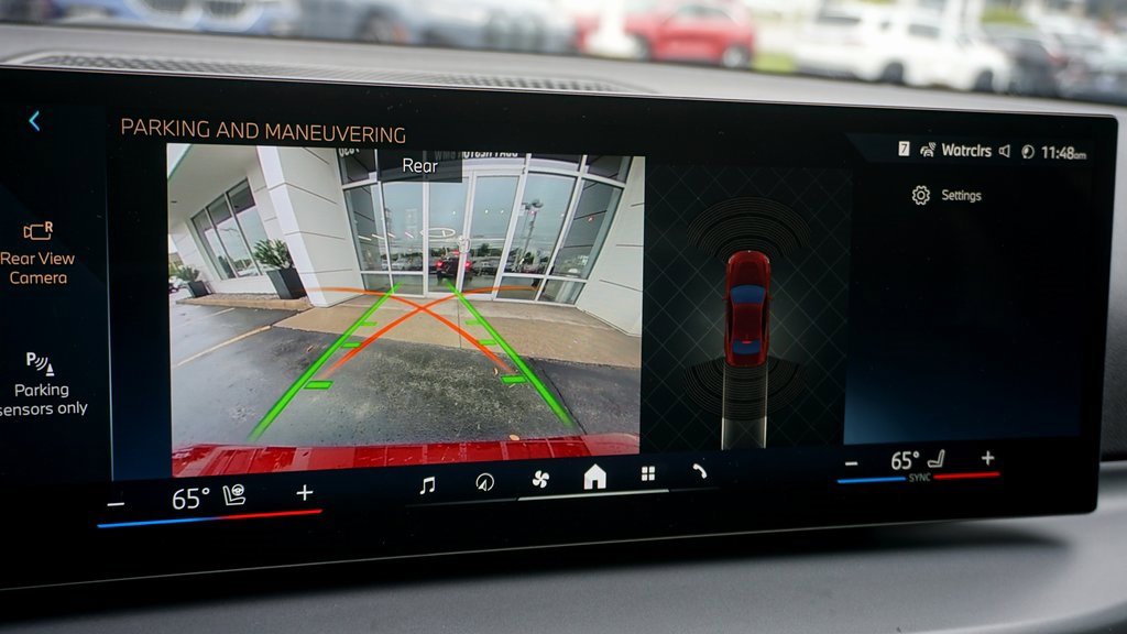 Used 2025 BMW 230i xDrive Coupe w/ Convenience Package image 16