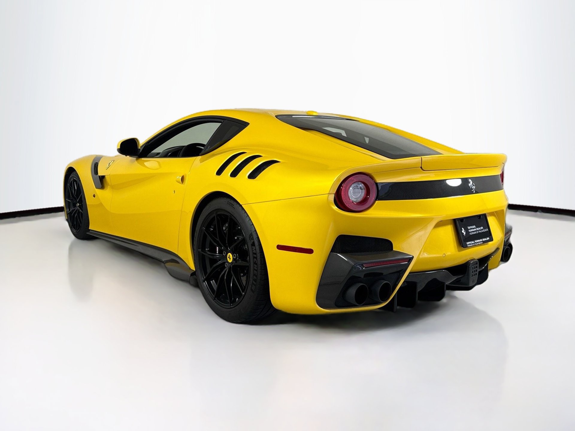 Certified 2017 Ferrari F12tdf RWD image 5