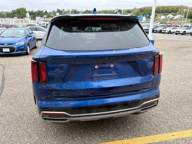 Used 2023 Kia Sorento S w/ Panoramic Sunroof Package FWD image 7