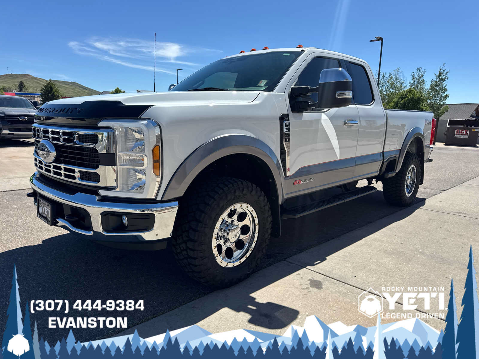 Used 2024 Ford F350 XLT w/ FX4 Off-Road Package AWD/4WD image 7