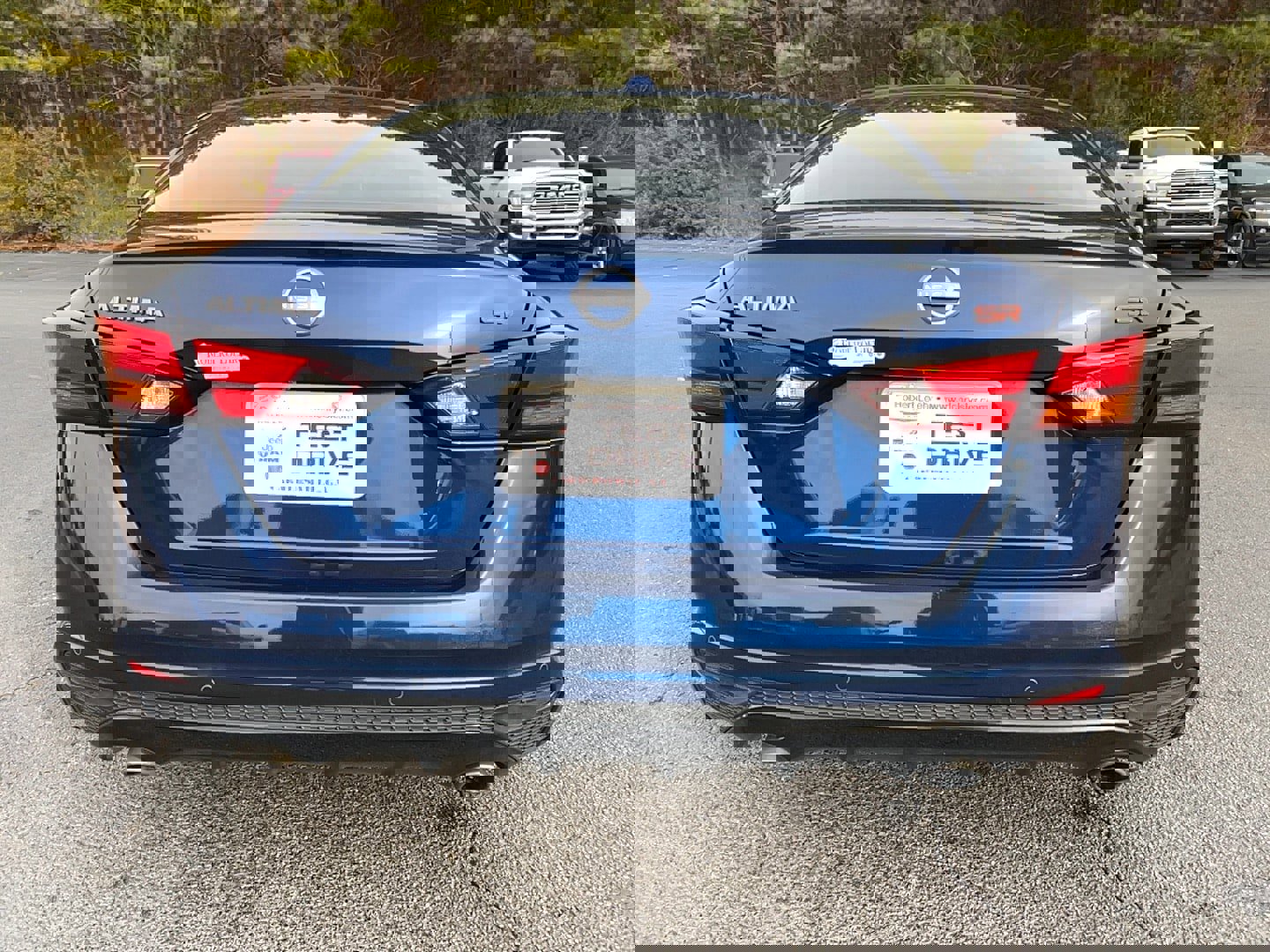 Used 2024 Nissan Altima 2.5 SR w/ SR Premium Package image 6