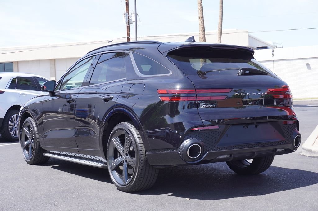 Used 2025 Genesis GV70 3.5T Sport w/ Sport Advanced Package AWD/4WD image 3